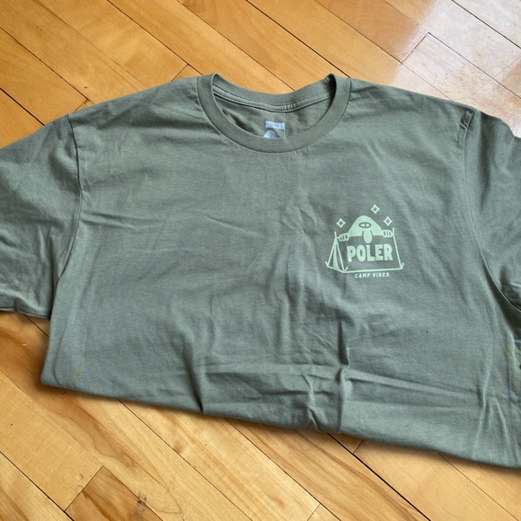 Poler T-shirt NWT size large - Picture 2 of 2